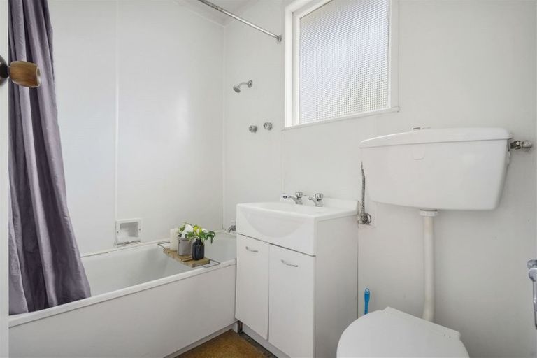 Photo of property in 4/271 River Road, Claudelands, Hamilton, 3214