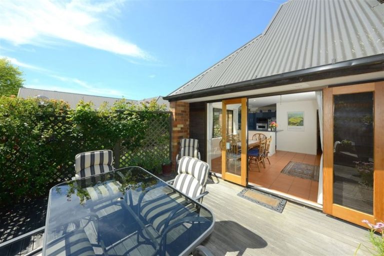 Photo of property in 6d Swithland Place, Avonhead, Christchurch, 8042