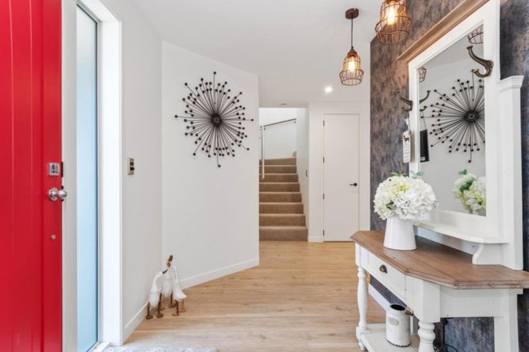 Photo of property in 87 Penetaka Heights, Pyes Pa, Tauranga, 3112