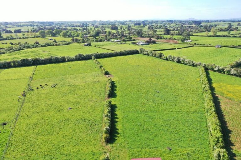 Photo of property in 243 Limmer Road, Te Kowhai, 3288