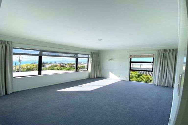 Photo of property in 68 Gulf View Road, Murrays Bay, Auckland, 0630
