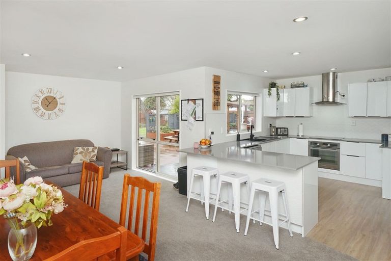 Photo of property in 5 Littles Lane, Woodend, 7610