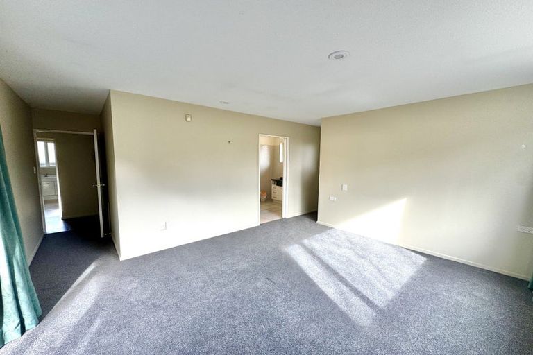 Photo of property in 41 Manor Place, Bryndwr, Christchurch, 8053
