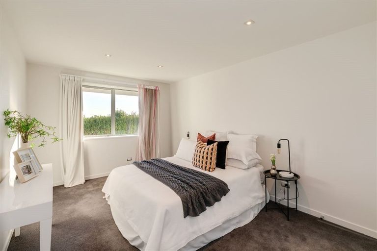 Photo of property in 118a Centaurus Road, Huntsbury, Christchurch, 8022