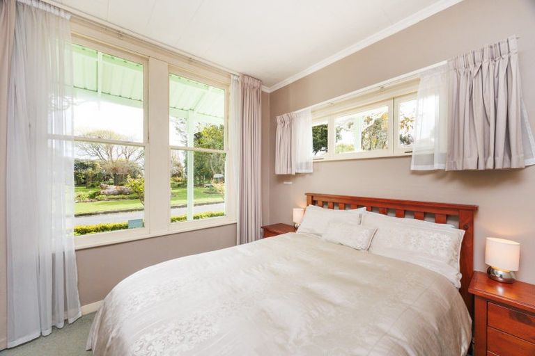 Photo of property in Thyme Out Estate, 800 Halcombe Road, Halcombe, Feilding, 4775