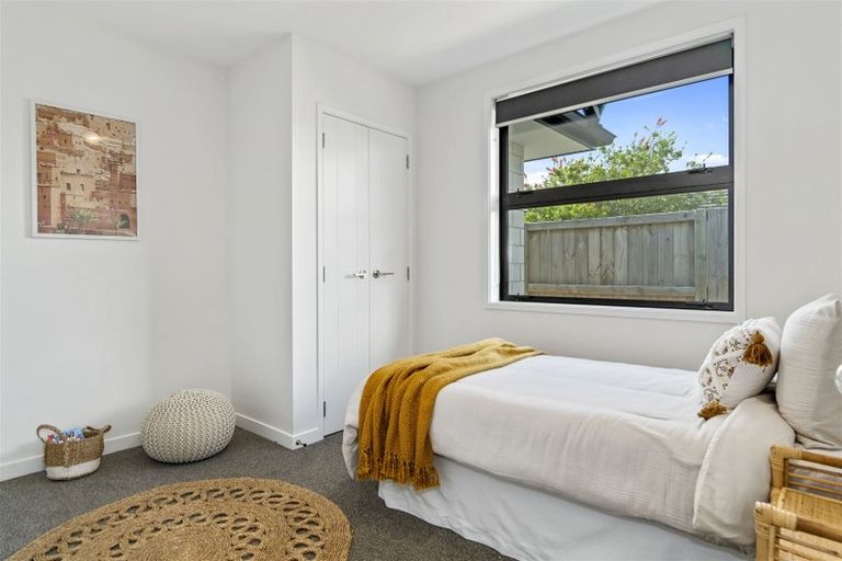 Photo of property in 28 Te Kio Crescent, Papamoa Beach, Papamoa, 3118