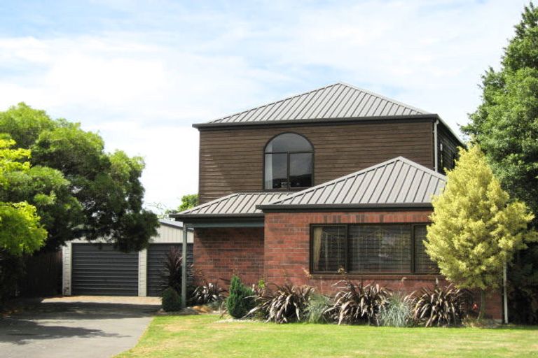 Photo of property in 50 Laing Crescent, Heathcote Valley, Christchurch, 8022