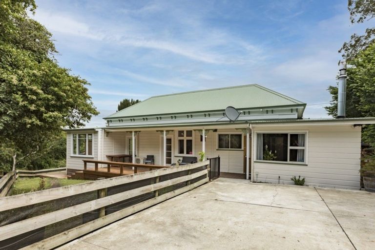 Photo of property in 2 Windsor Road, Waipawa, 4210