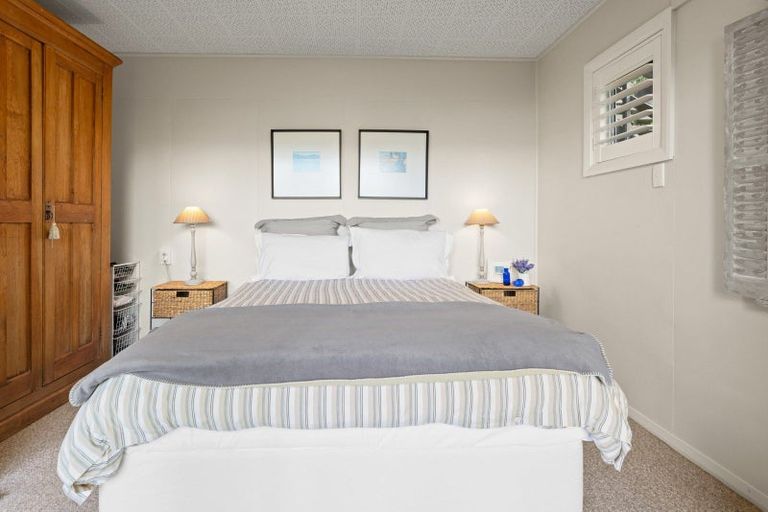 Photo of property in 24 Quail Crescent, Takamatua, 7581