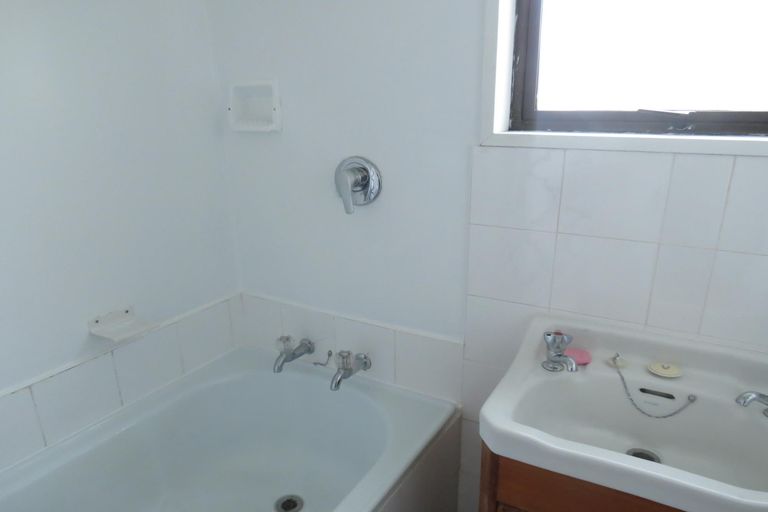 Photo of property in 22 Wishart Crescent, Cromwell, 9310