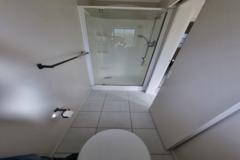 Photo of property in 1/5 Pupuke Road, Takapuna, Auckland, 0622