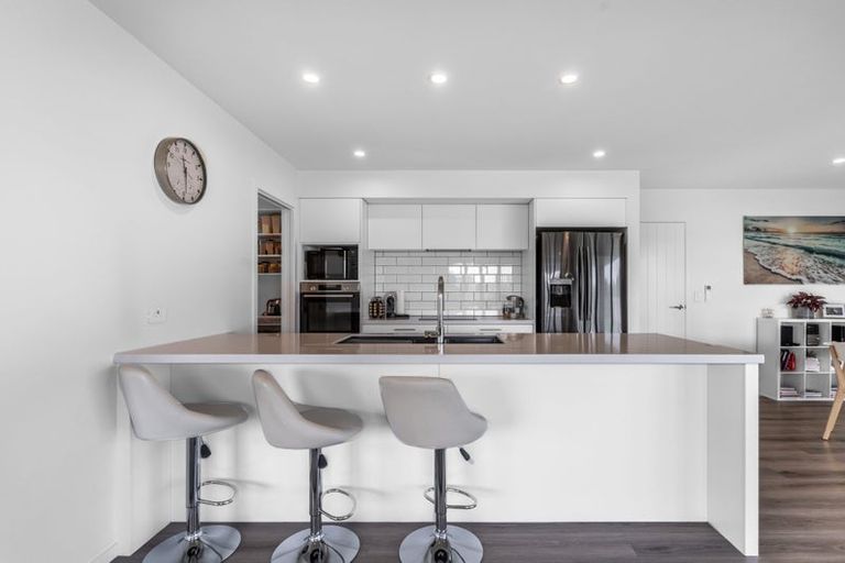 Photo of property in 10 Barker Place, Waikiwi, Invercargill, 9810