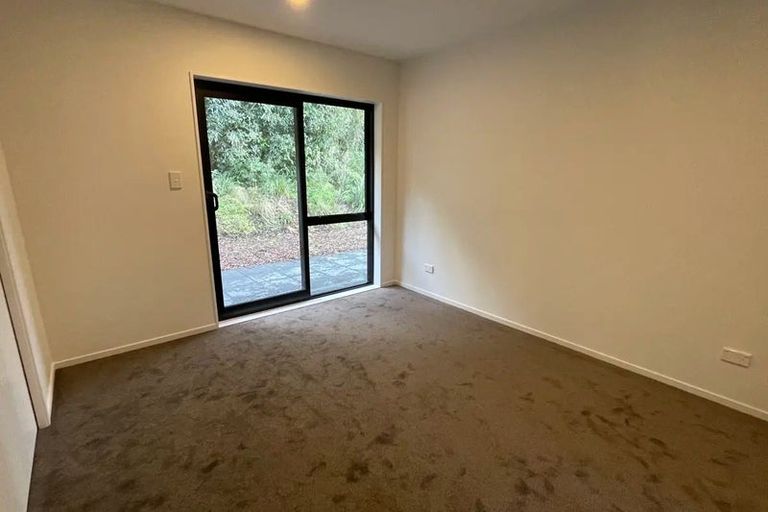 Photo of property in 7 Winnie Close, Acacia Bay, Taupo, 3330