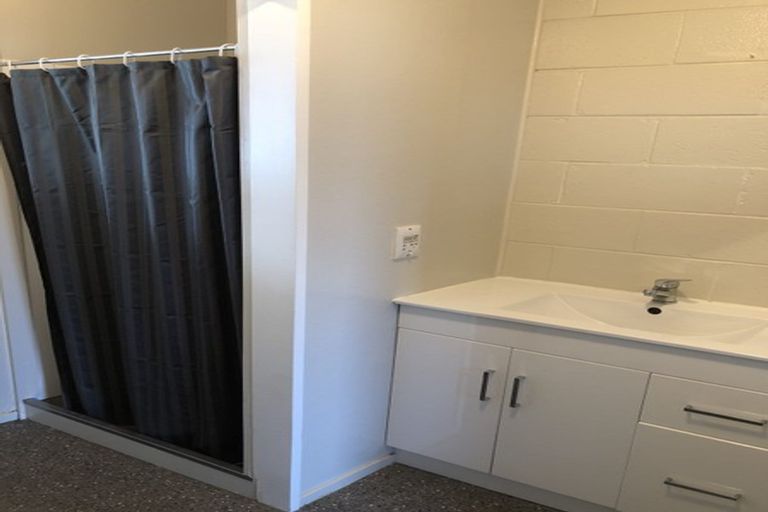 Photo of property in 1/10 Mudie Street, Alicetown, Lower Hutt, 5010