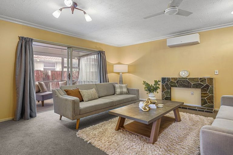 Photo of property in 214a Waimairi Road, Ilam, Christchurch, 8041