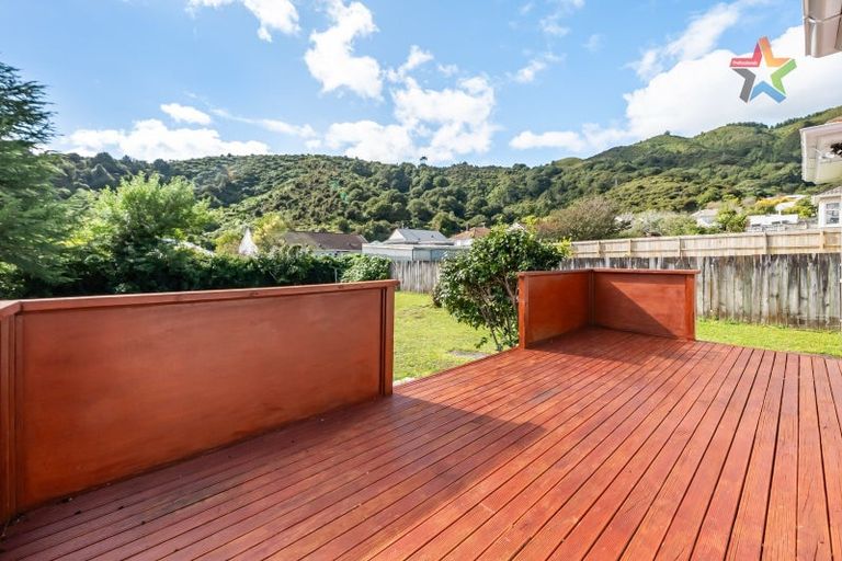 Photo of property in 66 Wilkie Crescent, Naenae, Lower Hutt, 5011