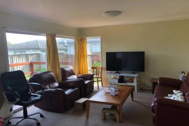 Photo of property in 3/8 Cornwall Road, Mangere, Auckland, 2022