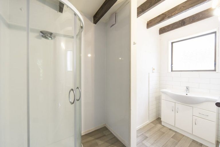 Photo of property in 109 Shakespeare Street, Leamington, Cambridge, 3432