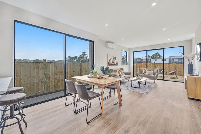 Photo of property in 16 Zadar Street, Kumeu, 0810