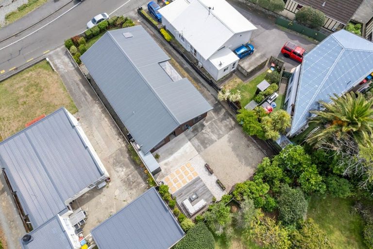 Photo of property in 43 Moana Road, Plimmerton, Porirua, 5026