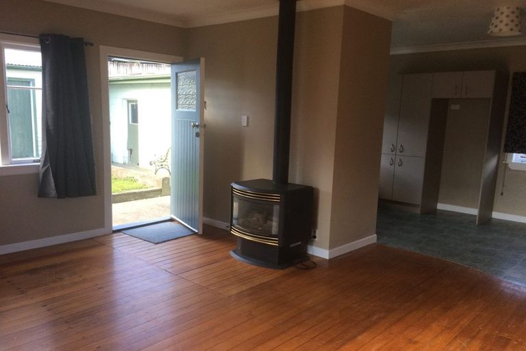 Photo of property in 16 Hinau Street, Maeroa, Hamilton, 3200