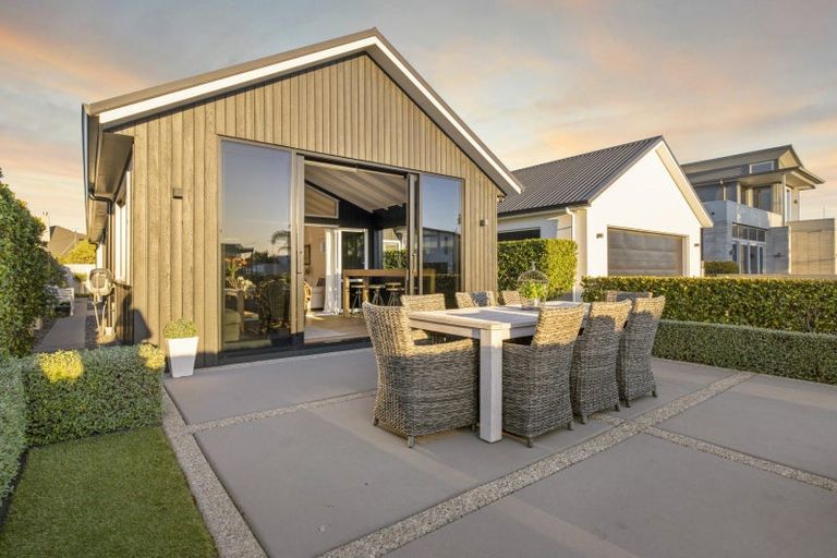 Photo of property in 31 Maria Tini Drive, Papamoa Beach, Papamoa, 3118