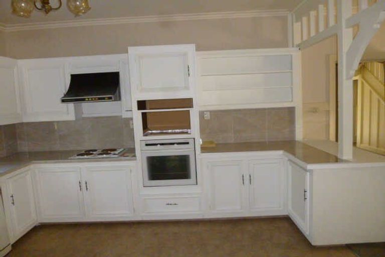 Photo of property in 34 Straven Road, Riccarton, Christchurch, 8011