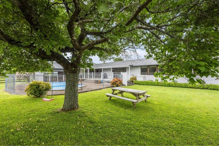 Photo of property in 30 Bryce Road, Kapenga, Rotorua, 3077