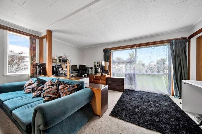 Photo of property in 6 Argyle Street, Hawera, 4610