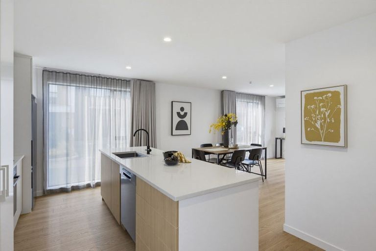 Photo of property in 21/10 Trieste Way, Paraparaumu, 5032