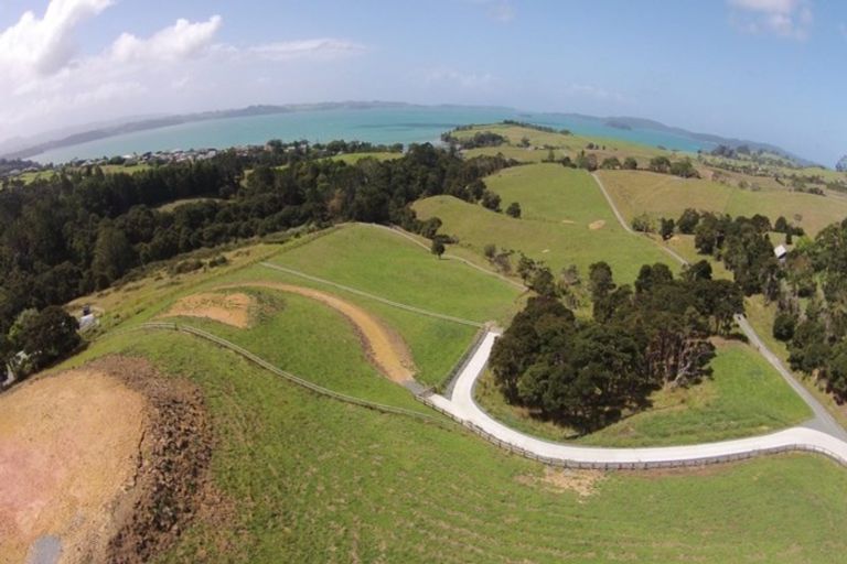 Photo of property in 25 Martins Bay Road, Algies Bay, Warkworth, 0982