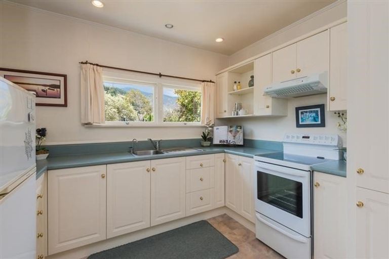 Photo of property in 10 Hilliard Street, Stoke, Nelson, 7011