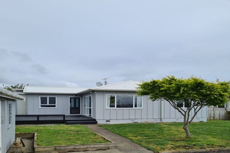 Photo of property in 58 Mclarin Road, Glenbrook, Waiuku, 2681