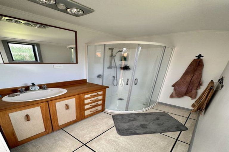 Photo of property in 58 Seymour Street, Waitara, 4320