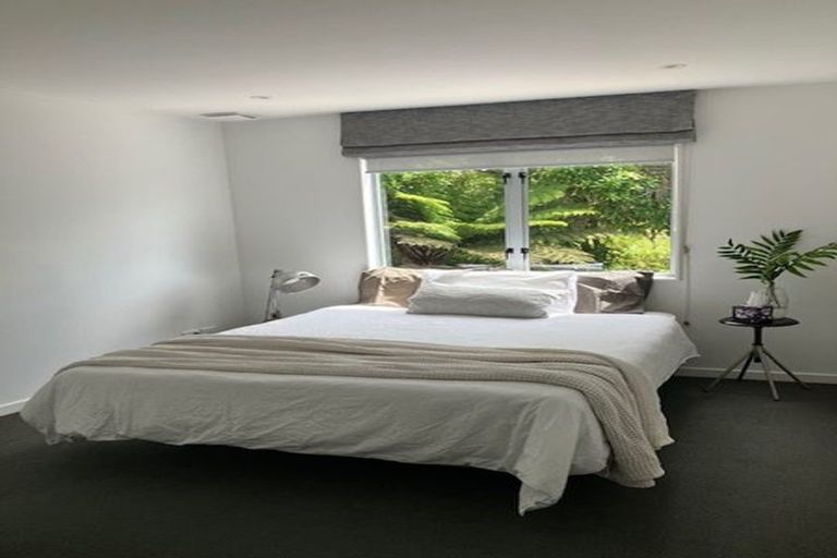 Photo of property in 133 Northland Road, Northland, Wellington, 6012