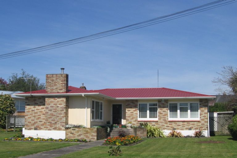 Photo of property in 14 Hillcrest Avenue, Hillcrest, Rotorua, 3015