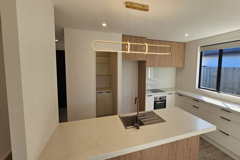 Photo of property in 6 Gisele Crescent, Halswell, Christchurch, 8025
