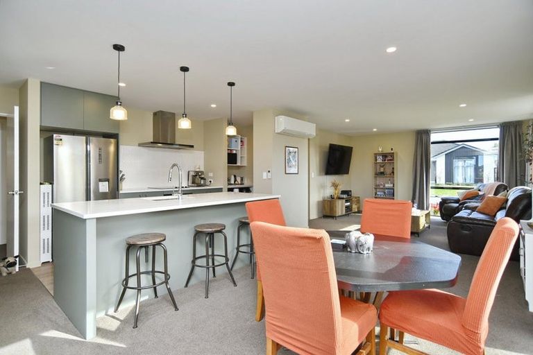 Photo of property in 19 Quinn Crescent, Woodend, 7610