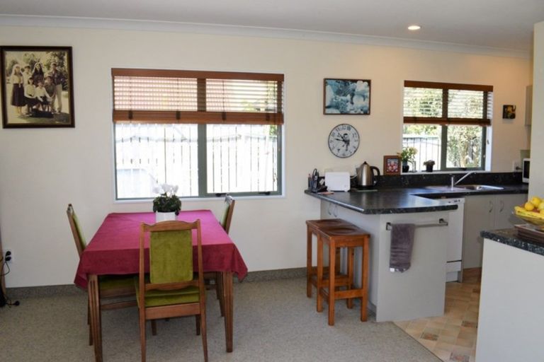 Photo of property in 57b Kirk Street, Otaki, 5512