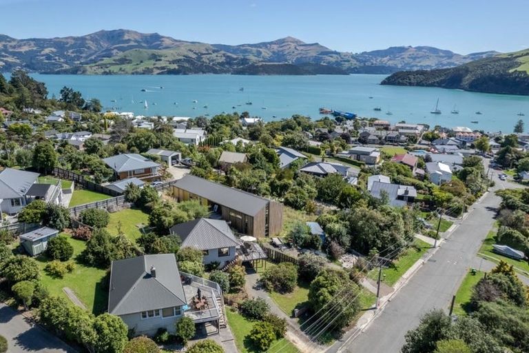 Photo of property in 24 Selwyn Avenue, Akaroa, 7520