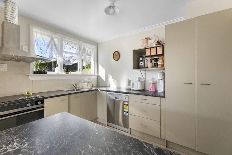 Photo of property in 489 Kaikorai Valley Road, Bradford, Dunedin, 9011