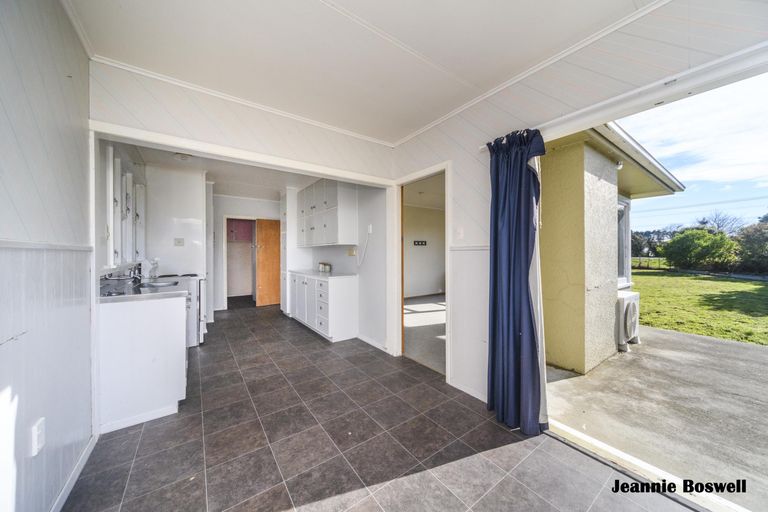 Photo of property in 582-588 Napier Road, Whakarongo, Palmerston North, 4470