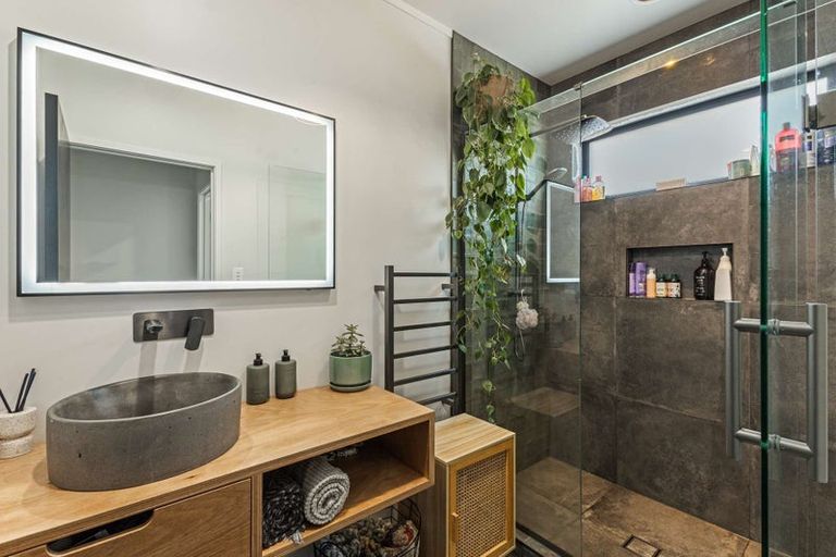 Photo of property in 58 Monmouth Road, Pembroke, Stratford, 4394