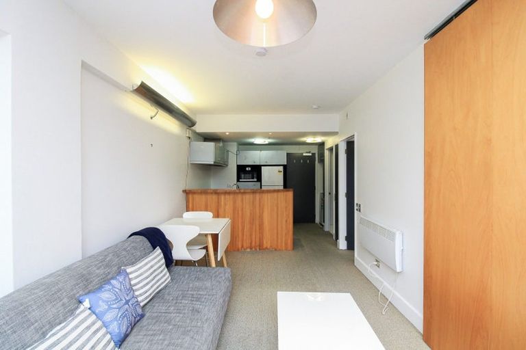 Photo of property in St Pauls Apartments, 81/43 Mulgrave Street, Thorndon, Wellington, 6011