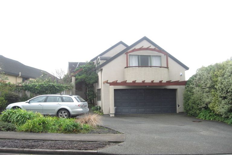 Photo of property in 2/6 Pat O'connor Place, Manurewa, Auckland, 2105