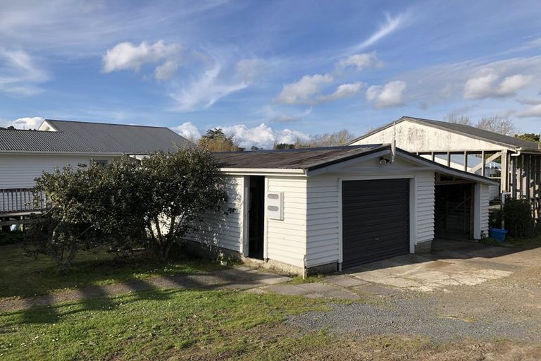 Photo of property in 638 Kahikatea Flat Road, Waitoki, Kaukapakapa, 0871