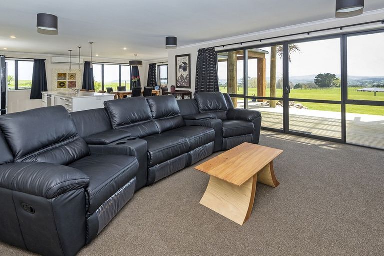 Photo of property in 107c Roberts Road, Tuakau, 2694