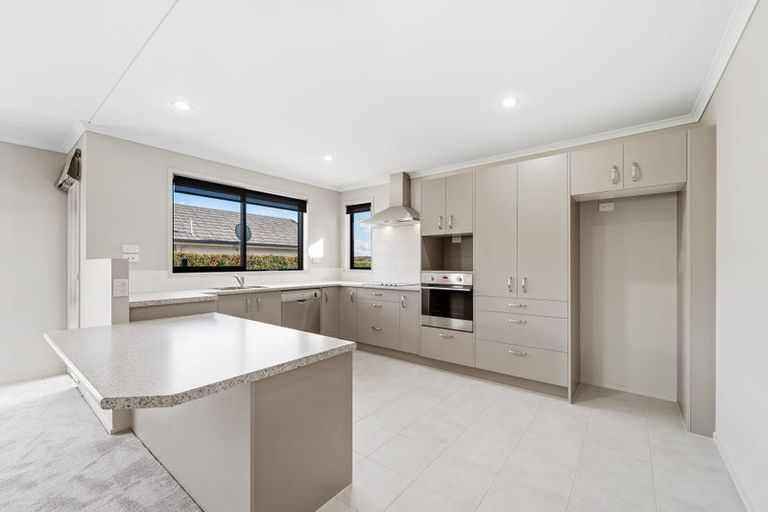 Photo of property in 9 Grapnel Street, Silverdale, 0932