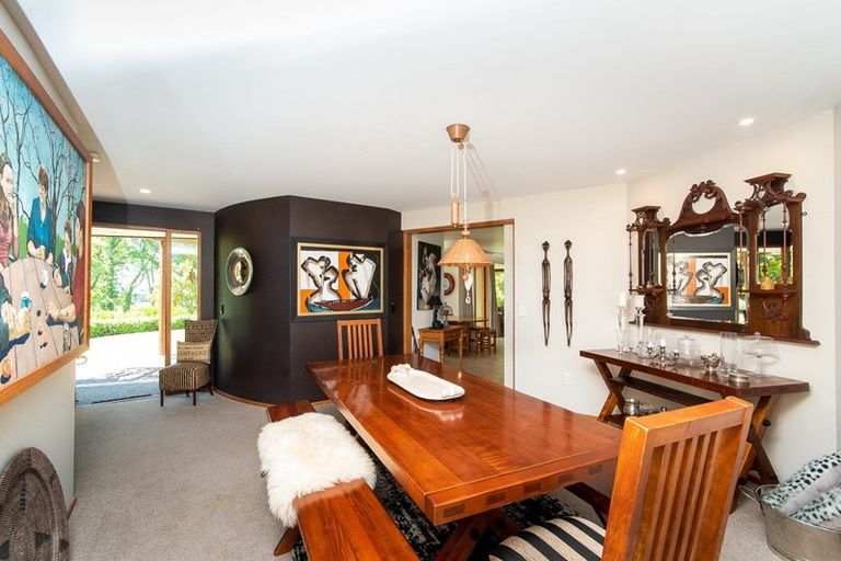 Photo of property in 124 Puketitiri Road, Poraiti, Napier, 4182