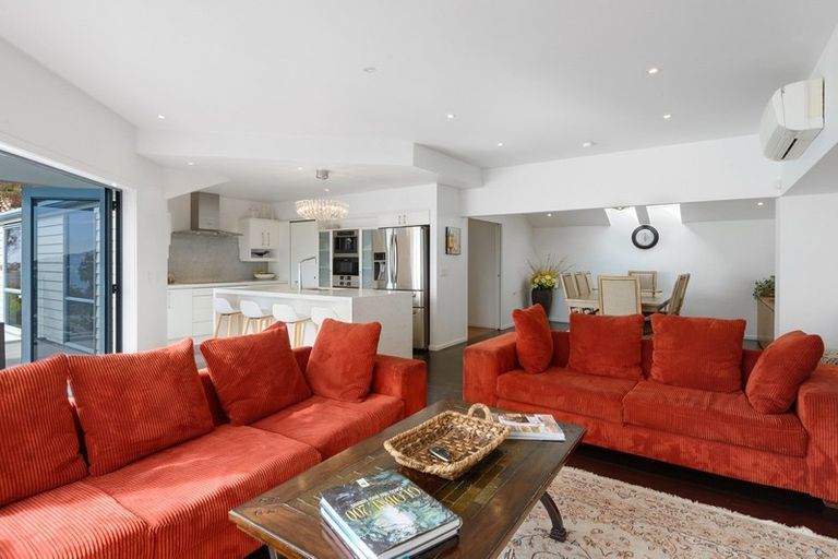 Photo of property in 82 Scarborough Road, Scarborough, Christchurch, 8081